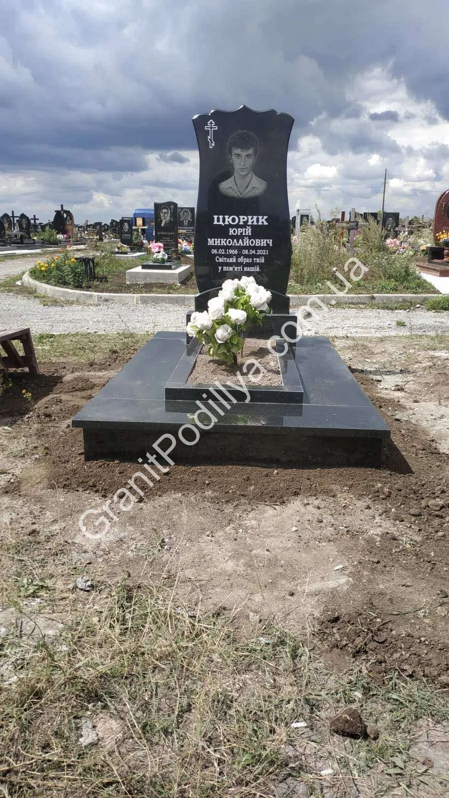 Подвійний пам'ятник з граніту - Кам'янець-Подільський | GranitPodillya